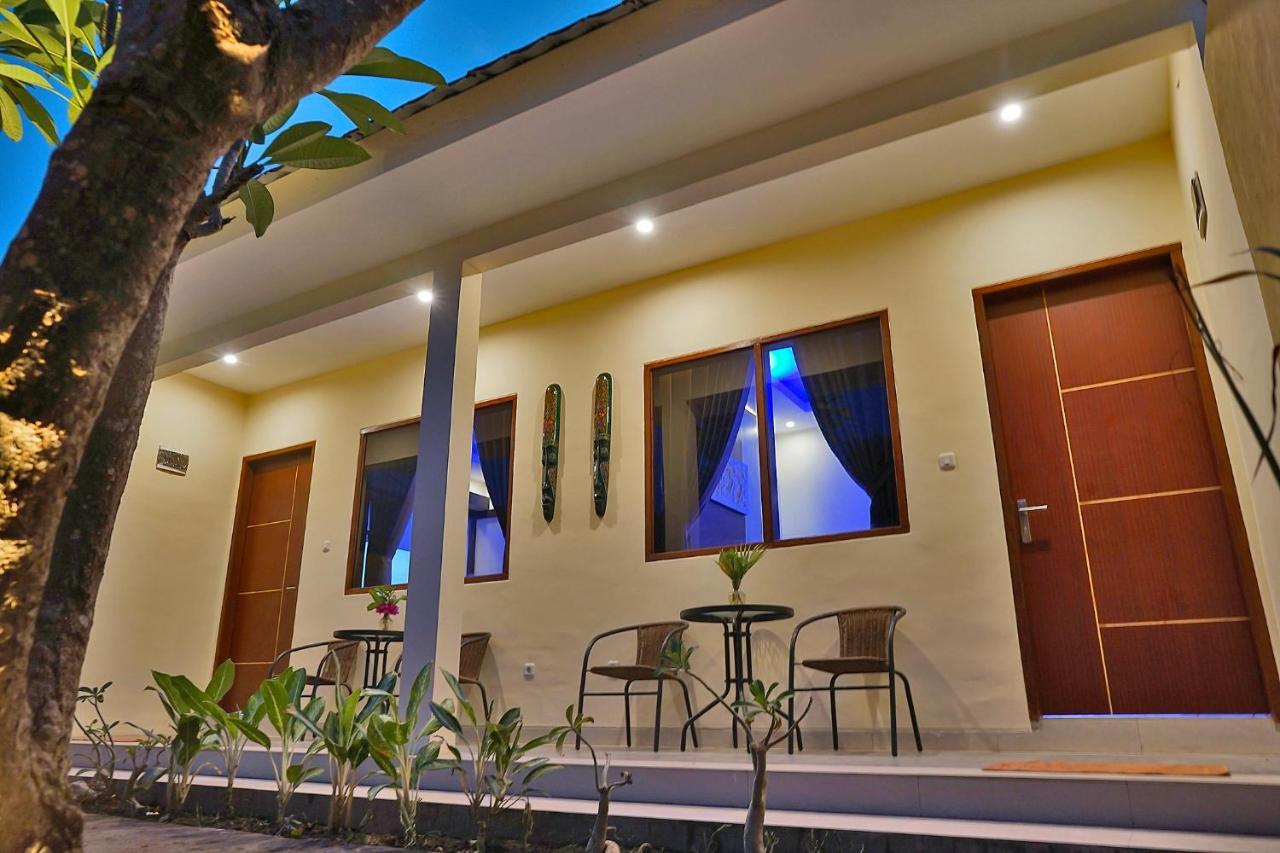 Sari Gili Bungalow Νησιά Γκίλι Εξωτερικό φωτογραφία