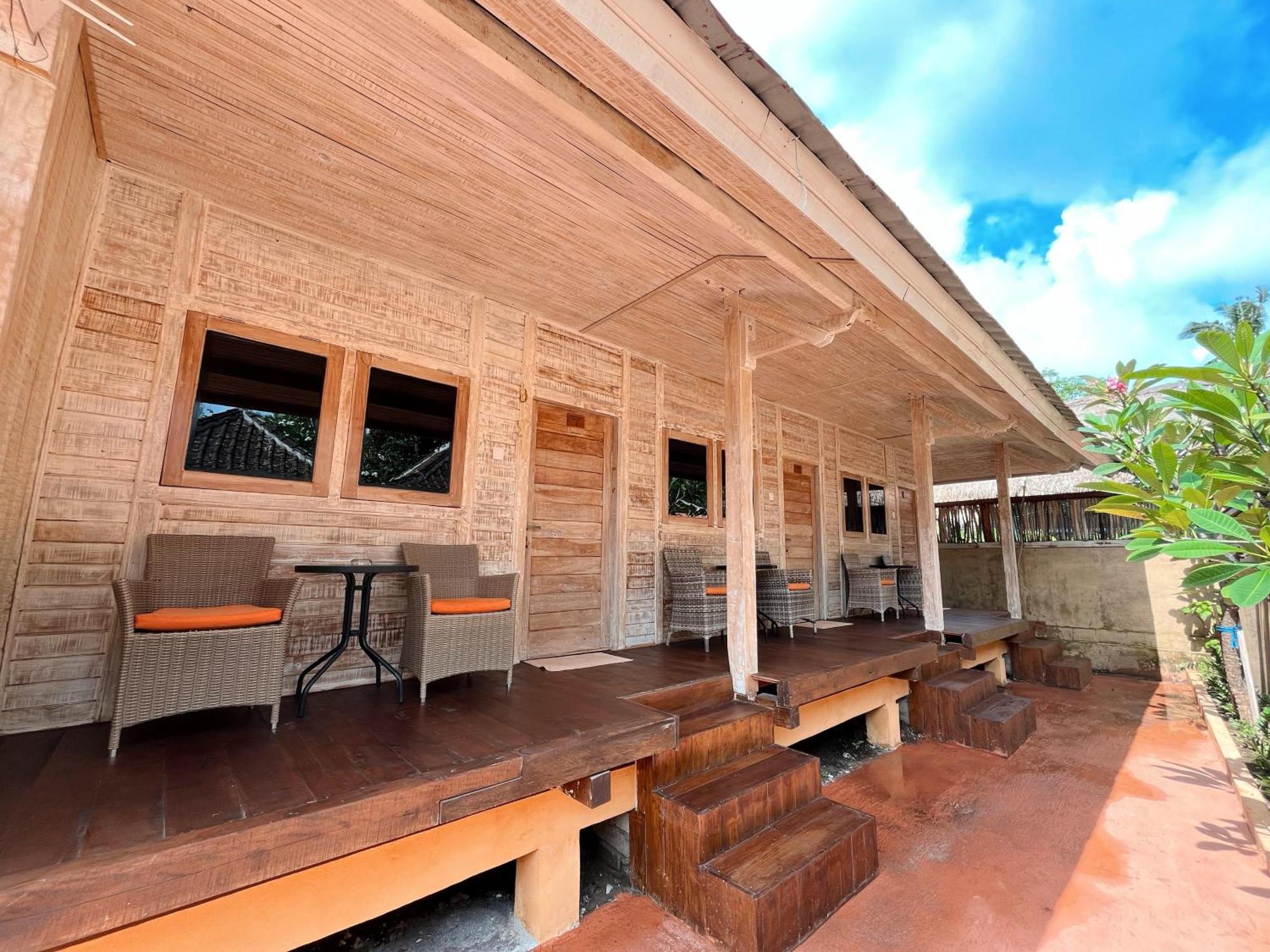 Sari Gili Bungalow Νησιά Γκίλι Εξωτερικό φωτογραφία