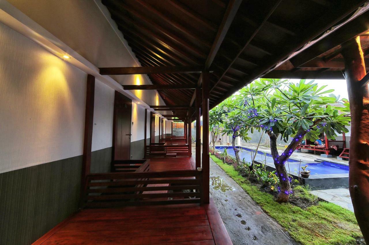 Sari Gili Bungalow Νησιά Γκίλι Εξωτερικό φωτογραφία